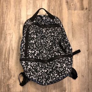 LIKE NEW lululemon City Adventurer Backpack